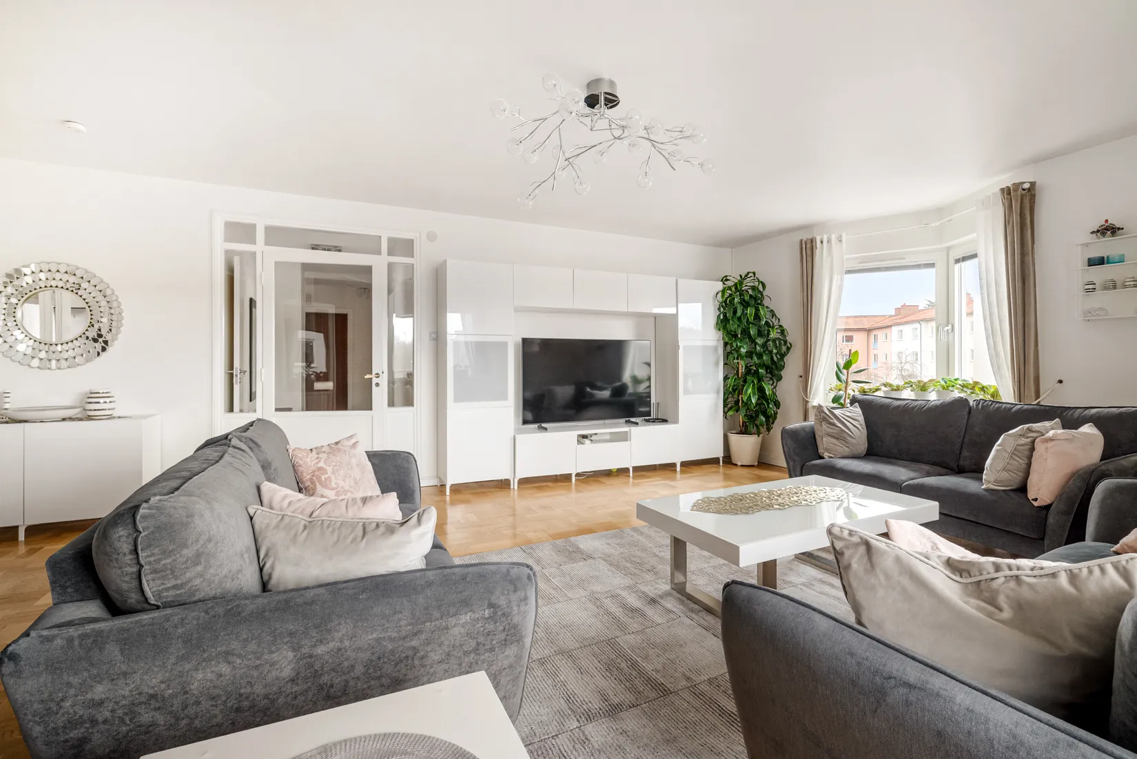 Bostadsrätt, Kirunagatan 54, Vällingby Centrum, Stockholm