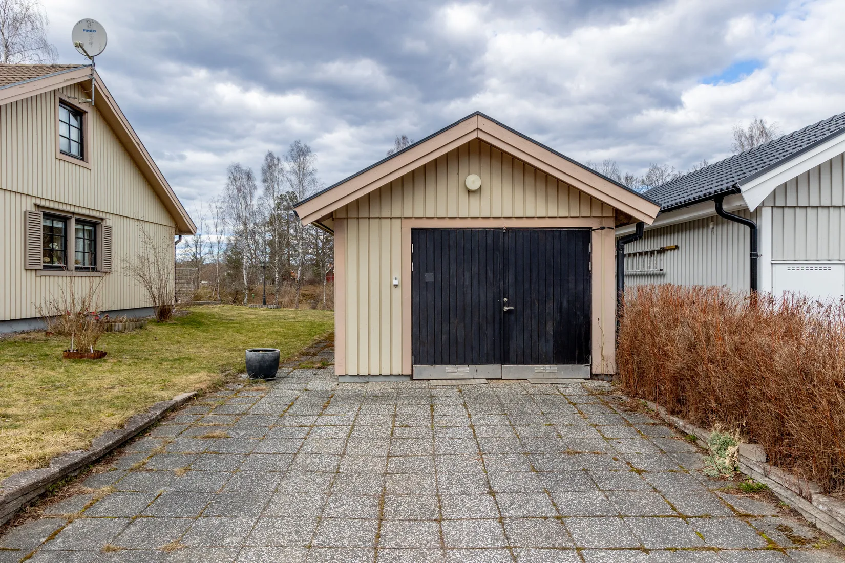 Villa, Vitklövervägen 5, Fröjdekulla, Oskarshamn