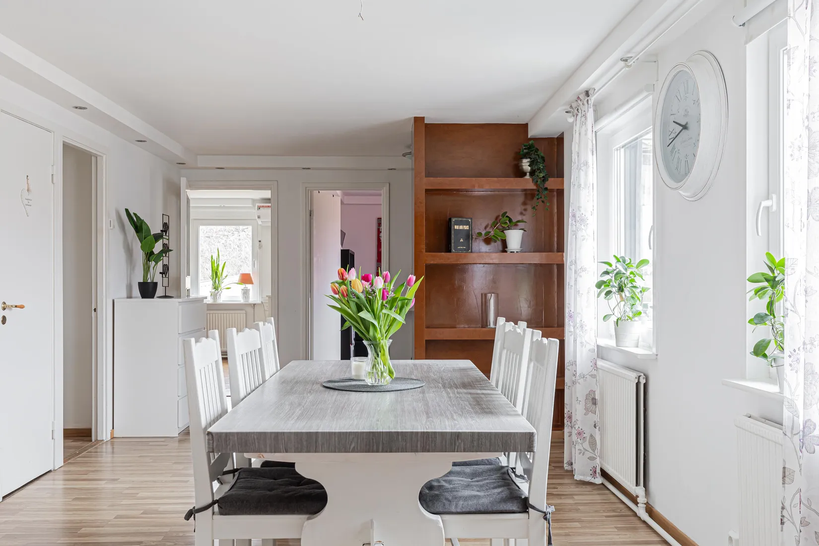 Villa, Valsarvägen 1, Ramnäs, Surahammar