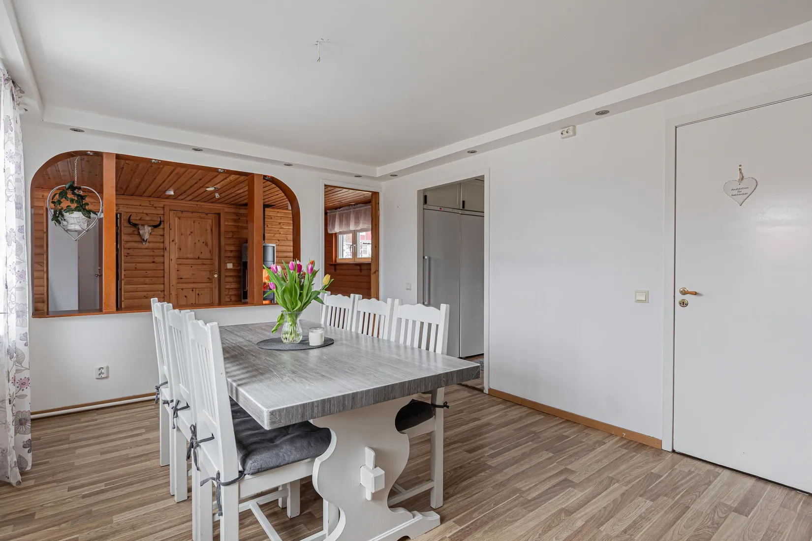 Villa, Valsarvägen 1, Ramnäs, Surahammar