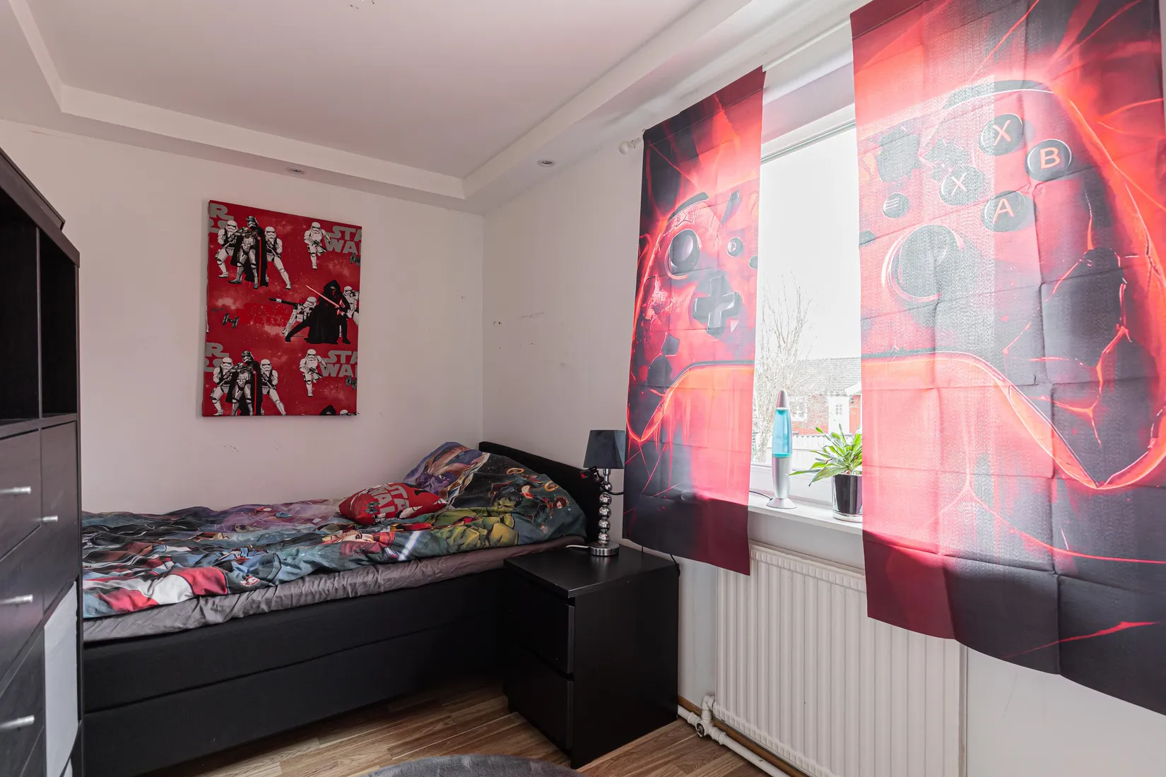 Villa, Valsarvägen 1, Ramnäs, Surahammar