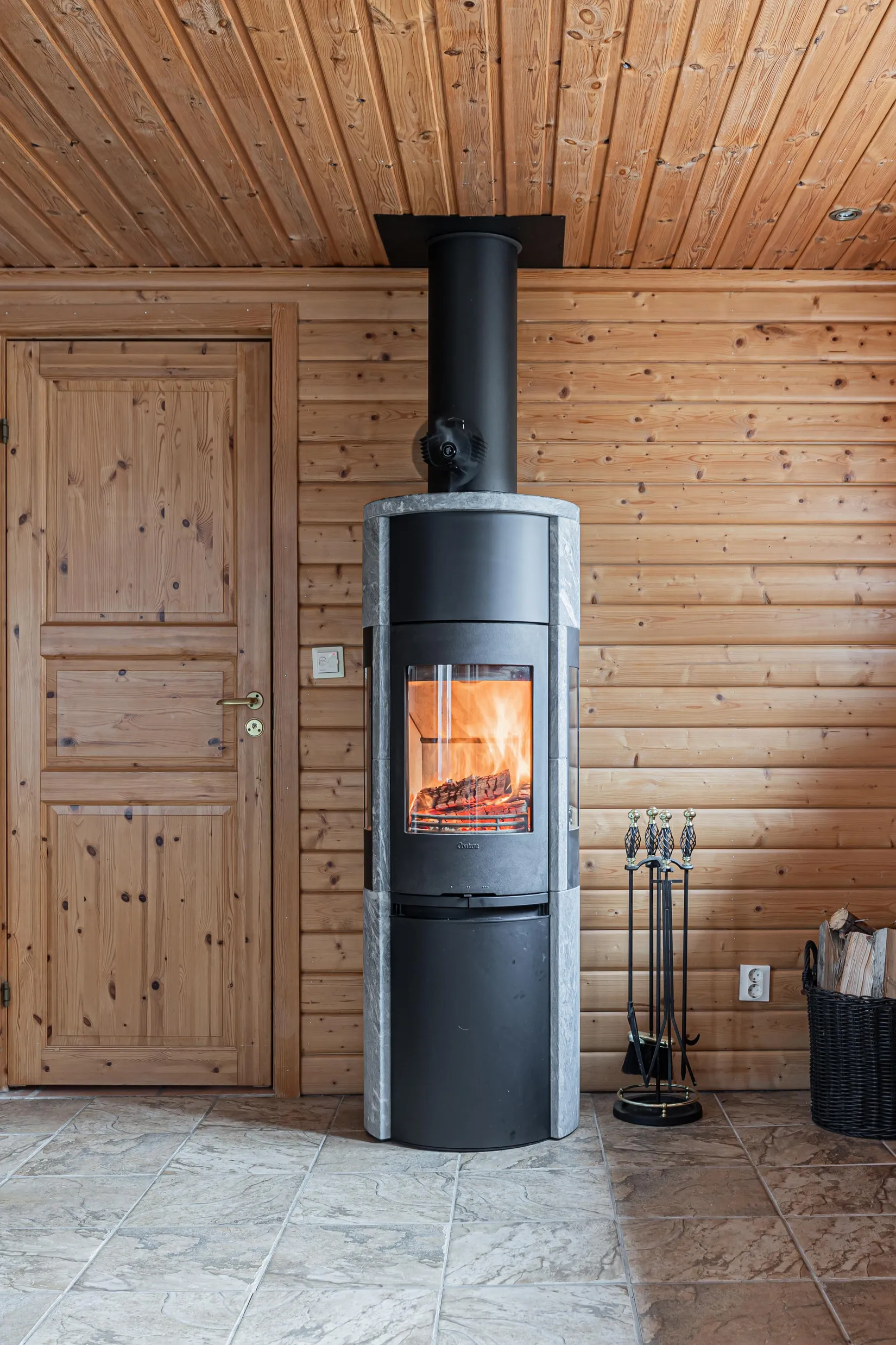 Villa, Valsarvägen 1, Ramnäs, Surahammar