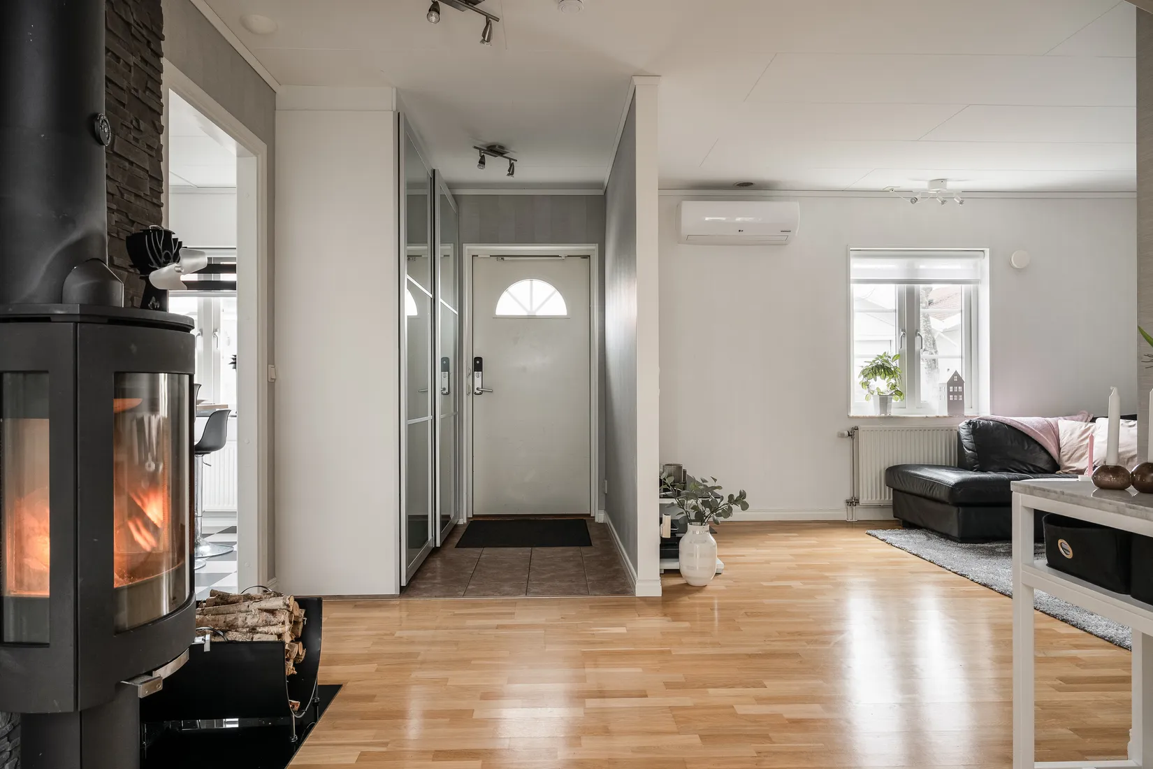 Villa, Radhus, Minnesotavägen 9, Sandsbro, Växjö