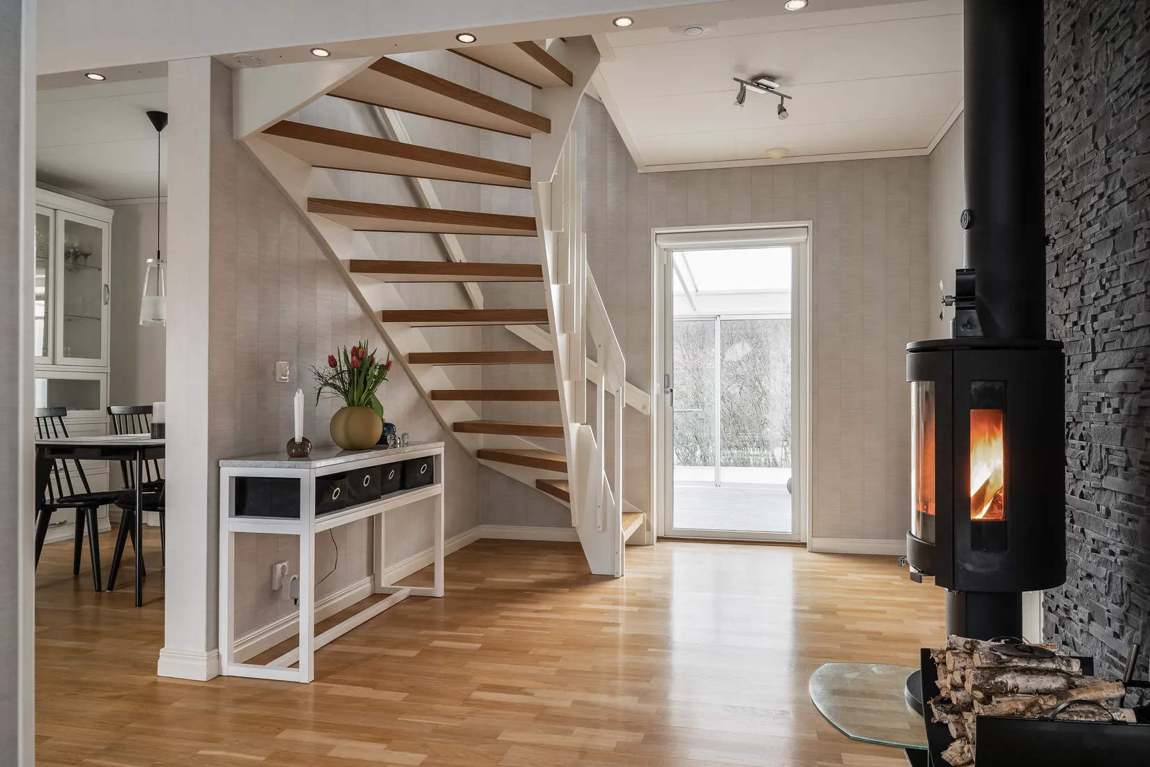 Villa, Radhus, Minnesotavägen 9, Sandsbro, Växjö