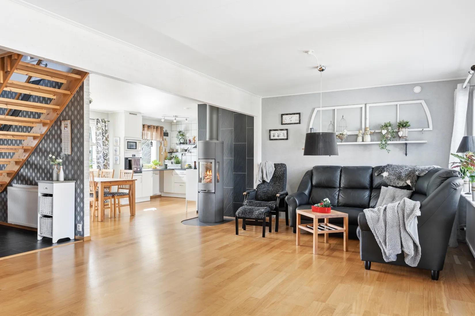 Villa, Vårgränd 8, Smålandsstenar, Gislaved