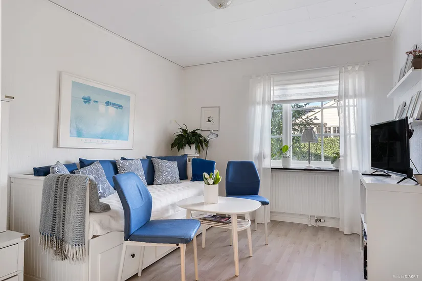 Villa, Radhus, Blåsippestigen 16, Karlberg, Varberg