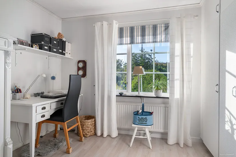 Villa, Radhus, Blåsippestigen 16, Karlberg, Varberg