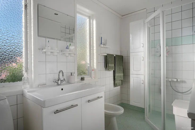 Villa, Radhus, Blåsippestigen 16, Karlberg, Varberg