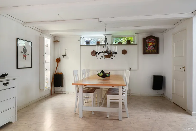 Villa, Radhus, Blåsippestigen 16, Karlberg, Varberg