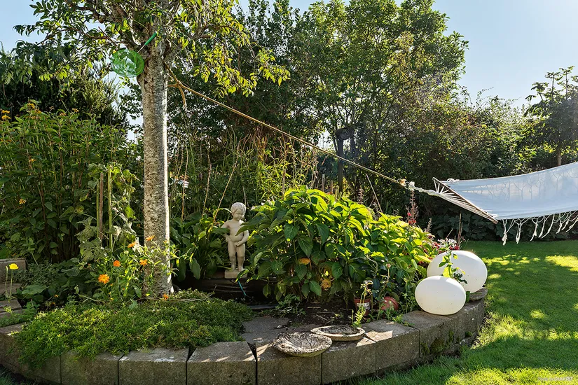 Villa, Radhus, Blåsippestigen 16, Karlberg, Varberg