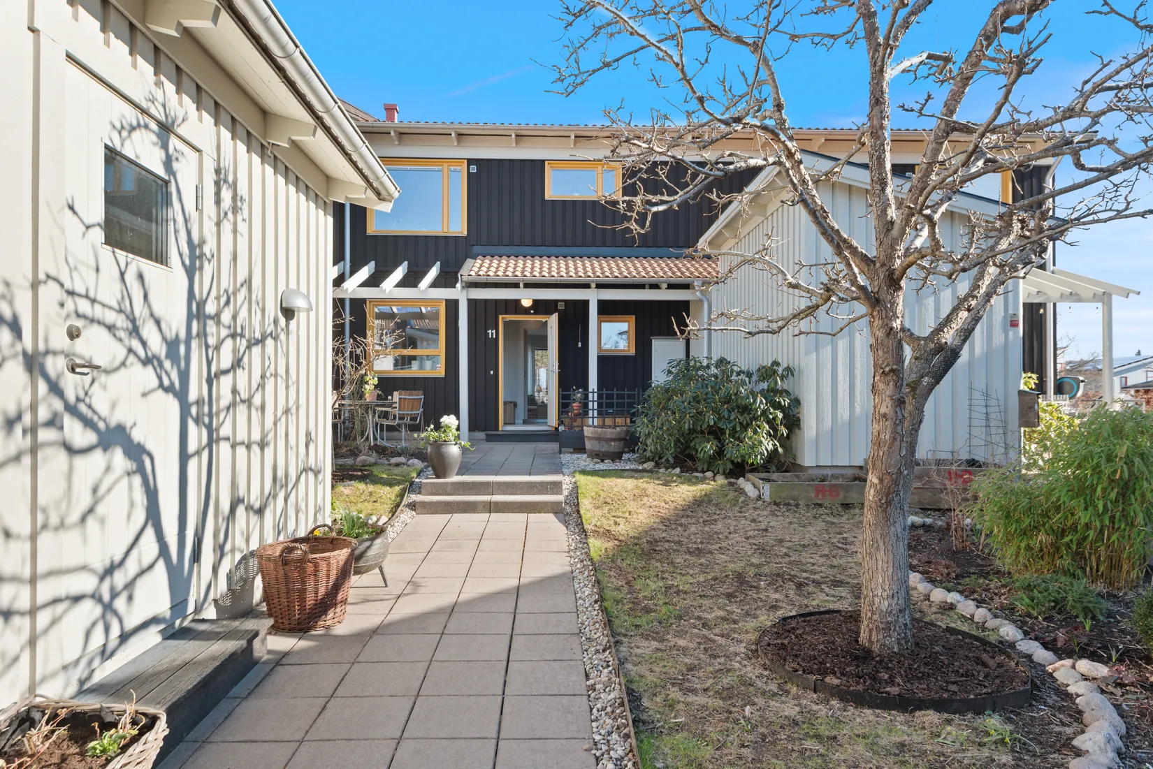 Villa, Radhus, Barlows väg 11, Gustavsberg Farsta Slottsvik, Värmdö