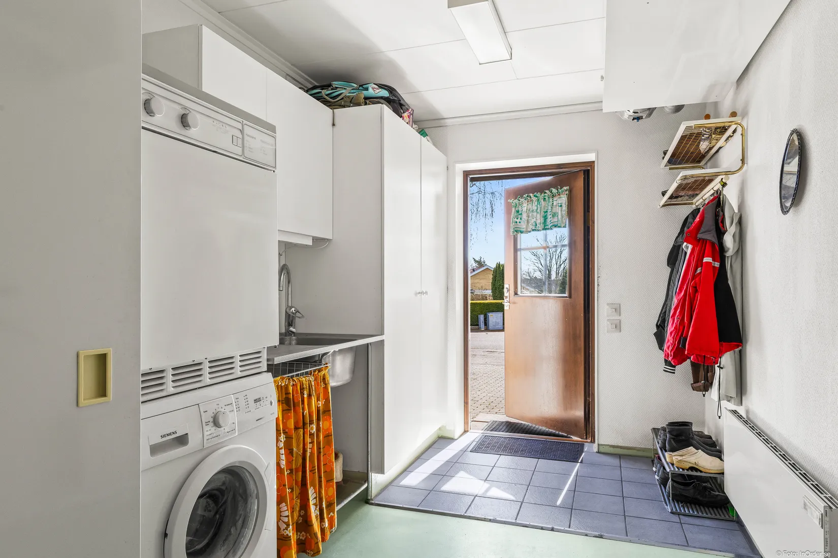 Villa, Fabriksgatan 42, Backarna, Sjöbo