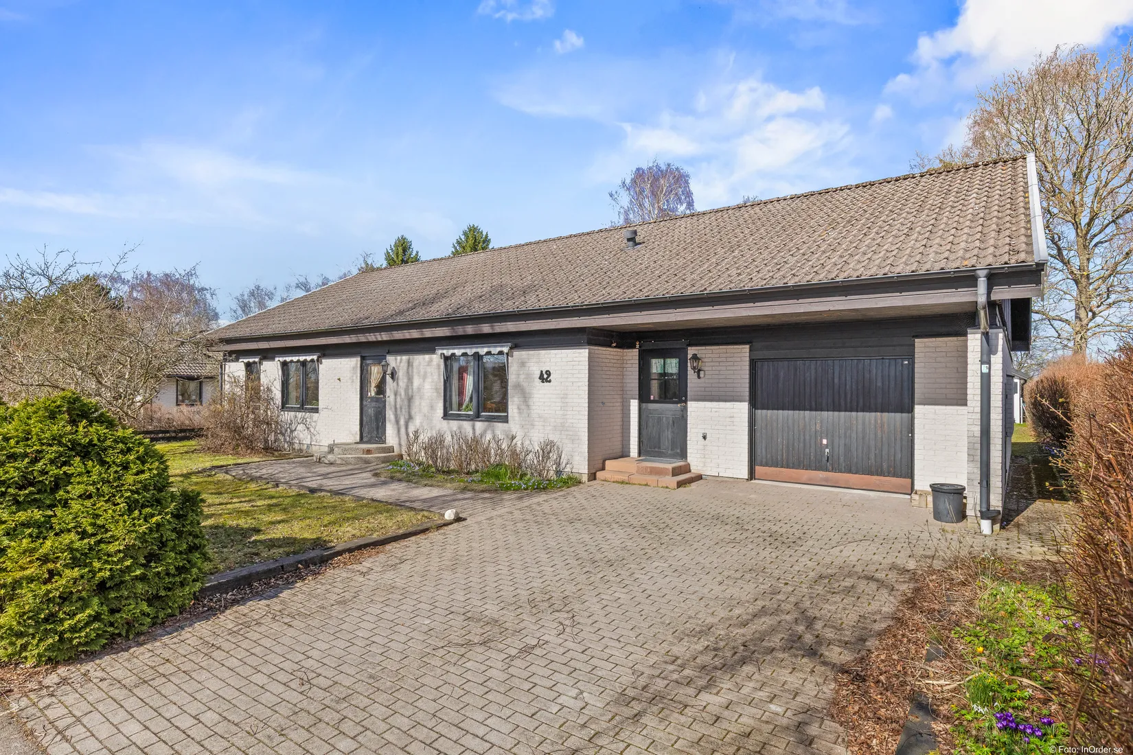 Villa, Fabriksgatan 42, Backarna, Sjöbo