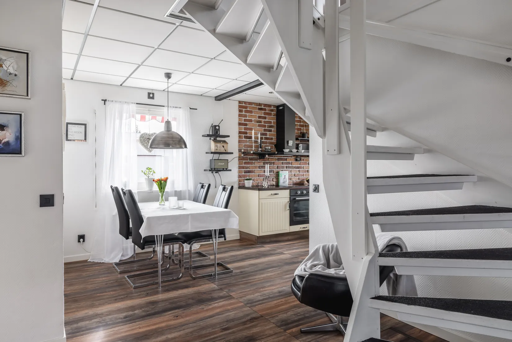 Villa, Valsvägen 2, Hammarö