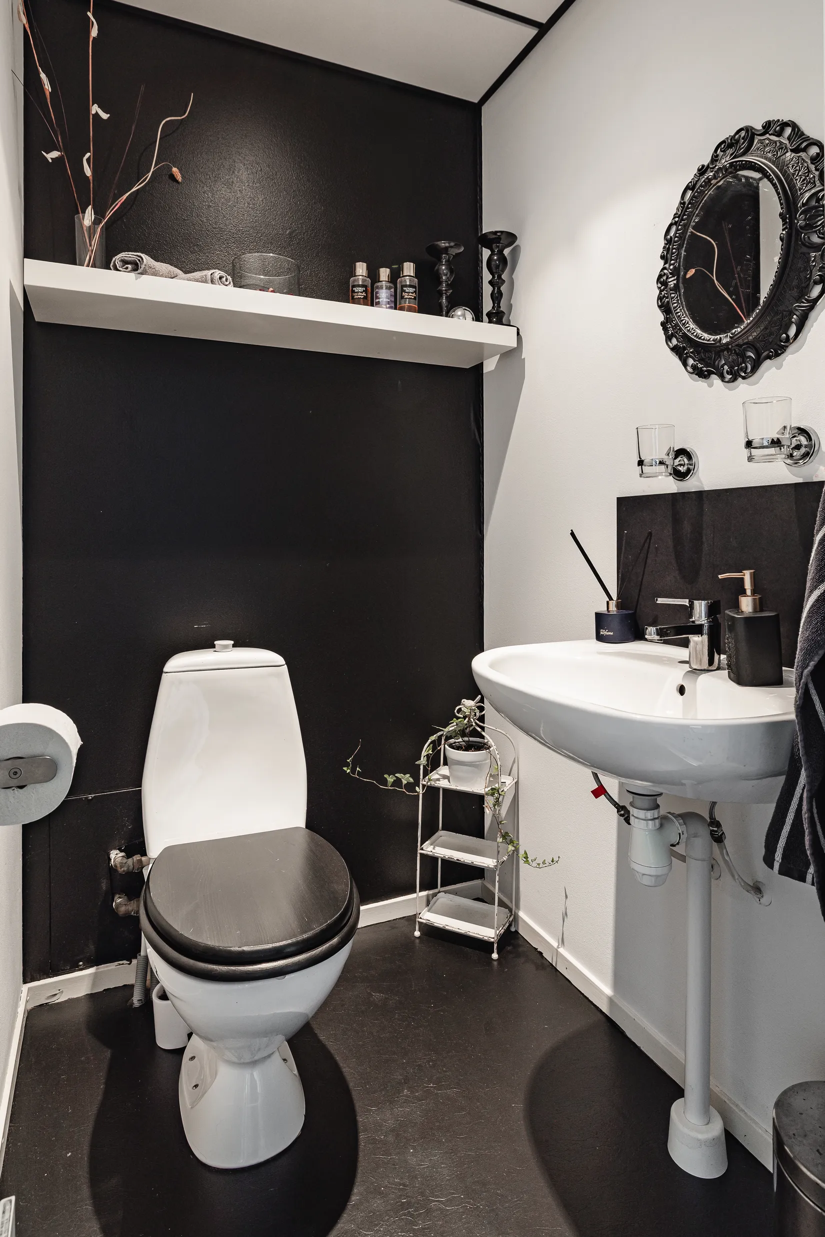 Villa, Valsvägen 2, Hammarö