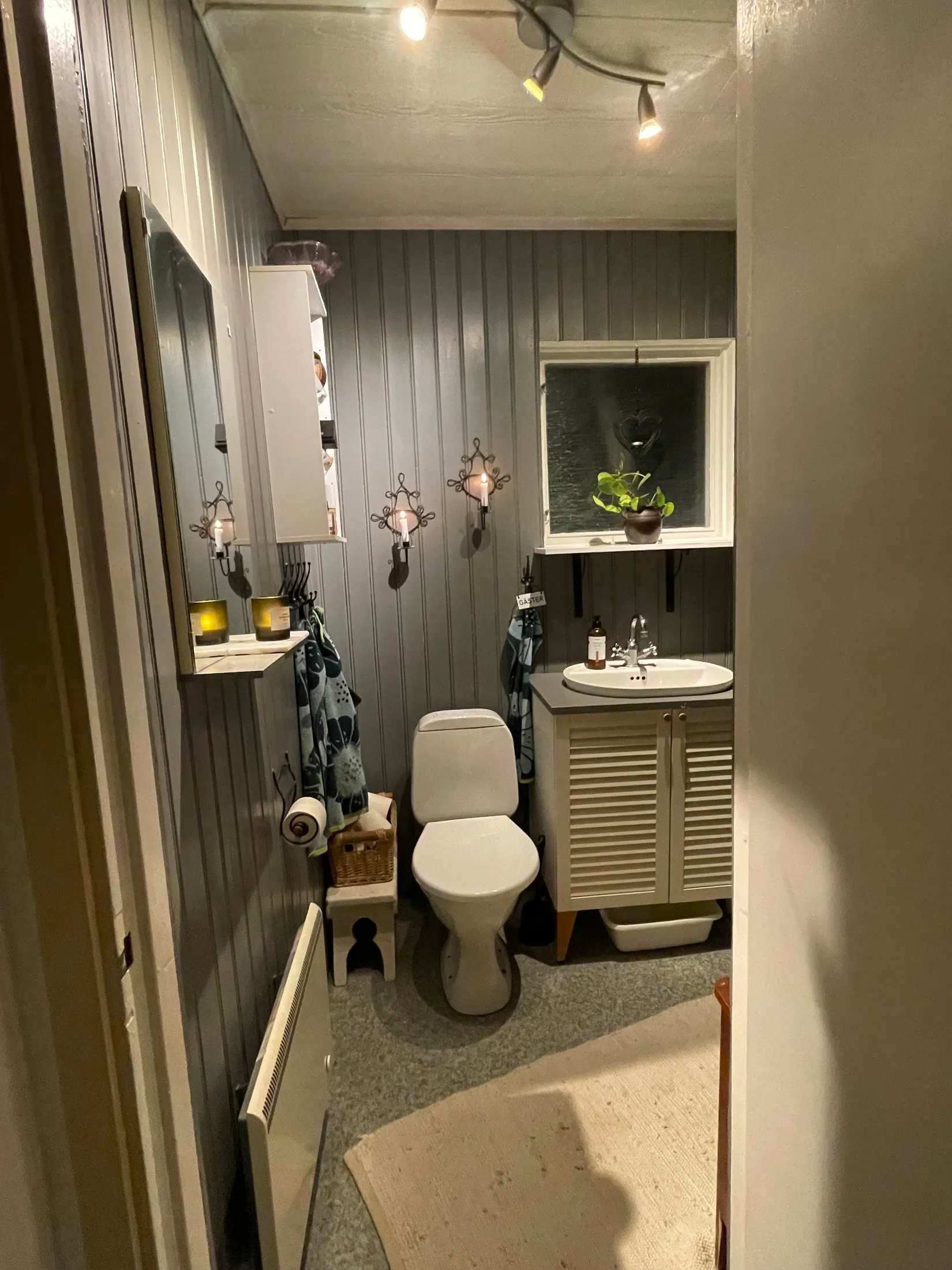 Gård/Skog, Marieberg 805, Åsbro, Askersund