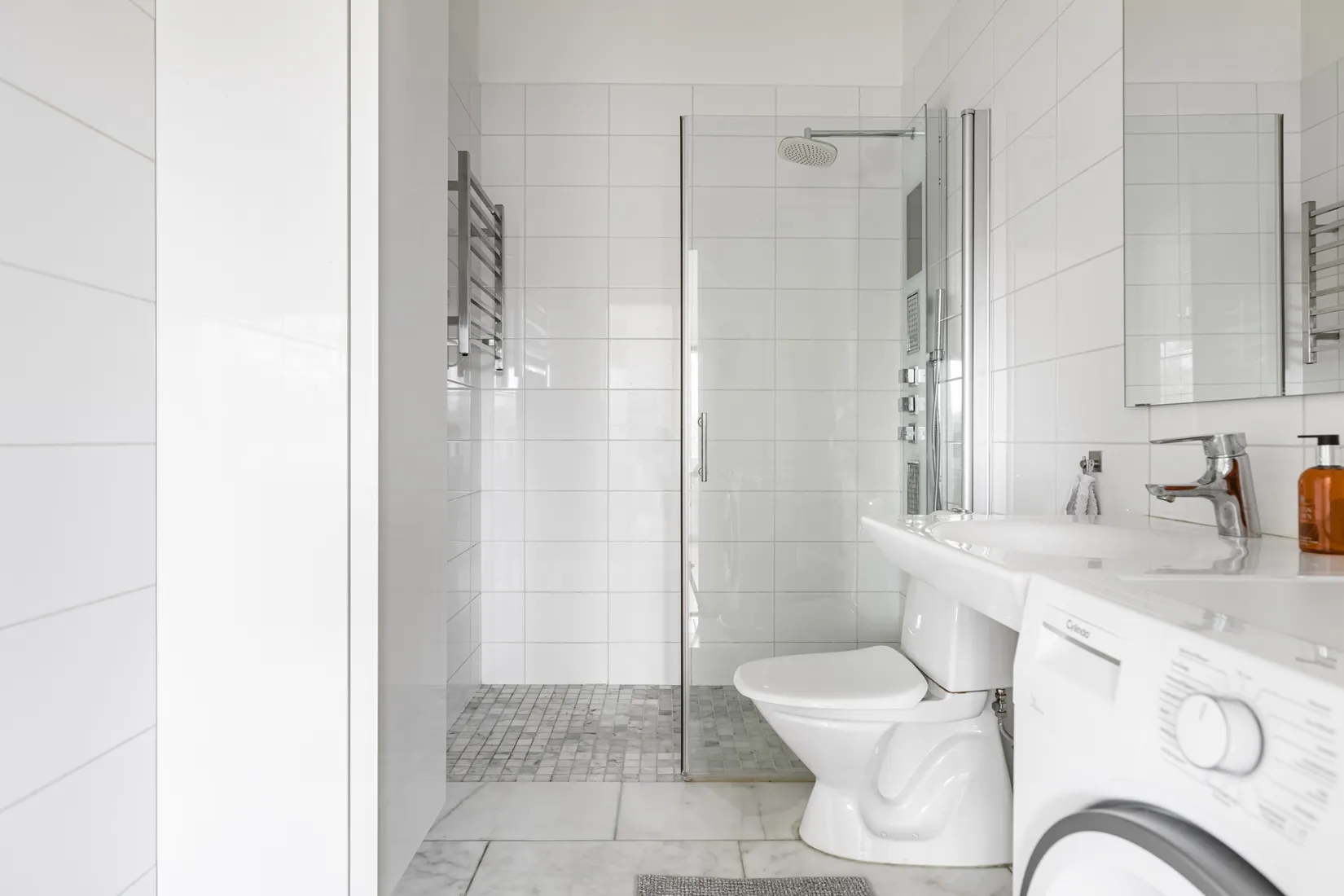 Bostadsrätt, Täbyvägen 75, Skarpäng, Täby