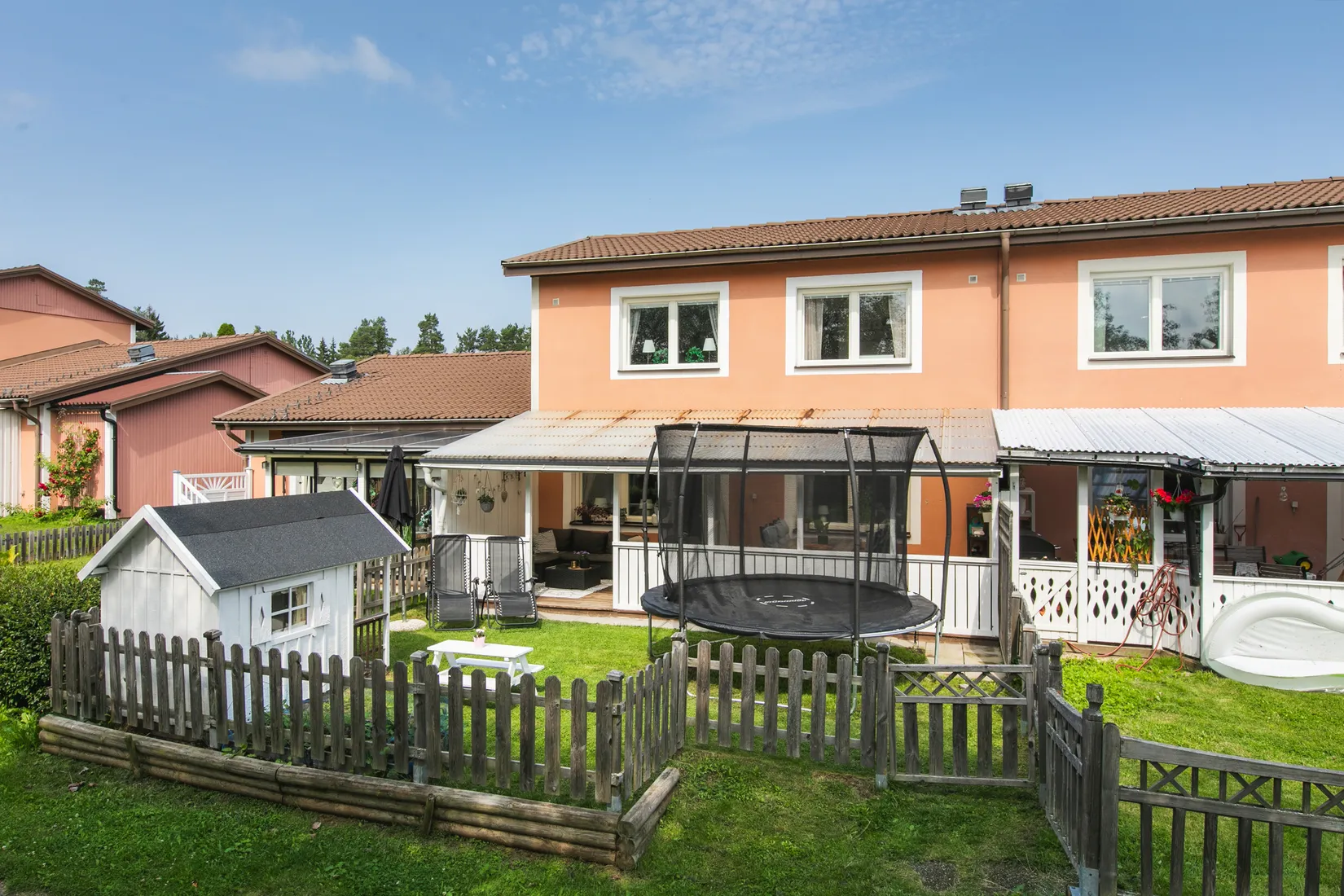 Radhus, Hövdingavägen 19C, Södra Bomhus, Gävle