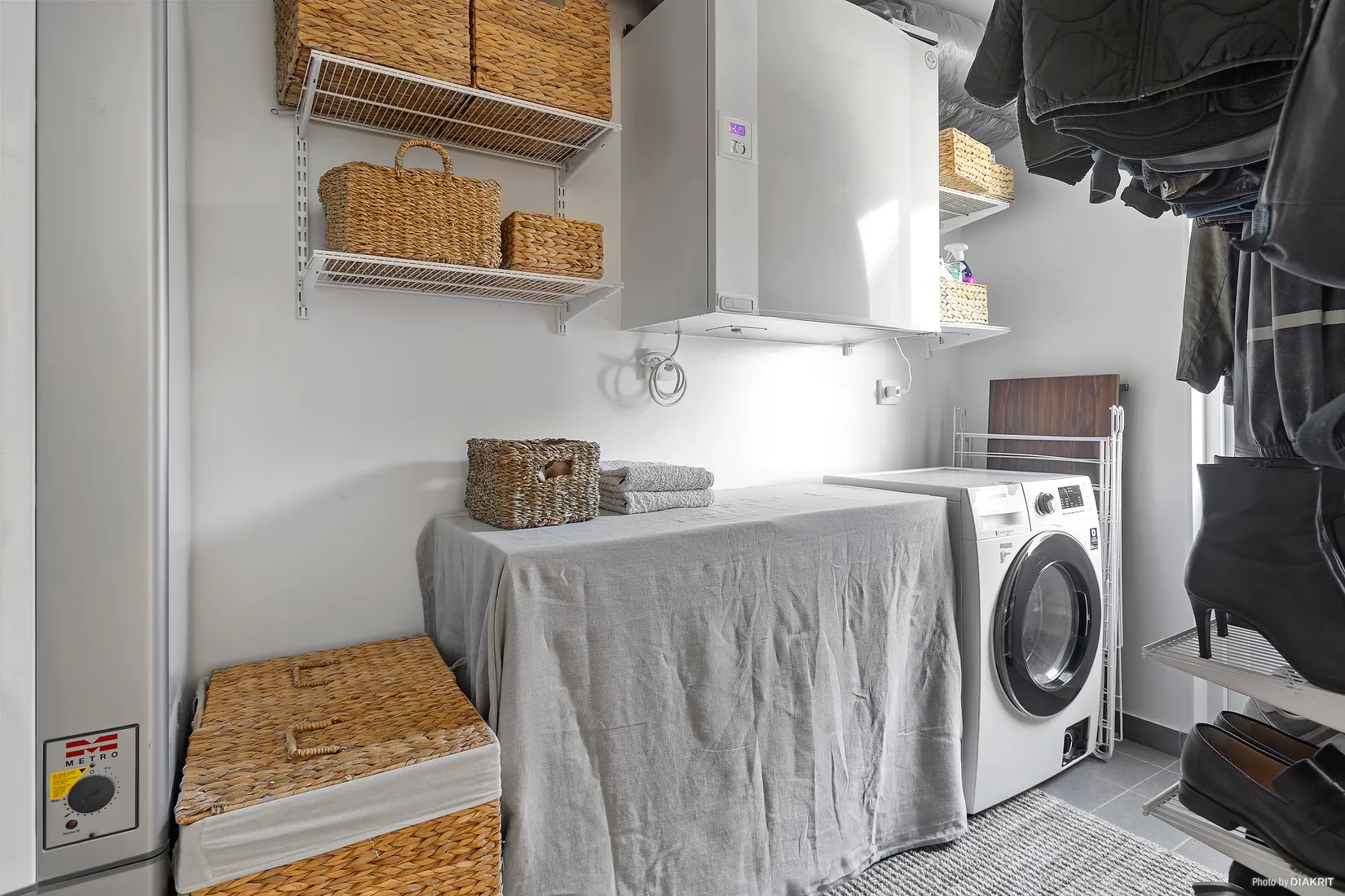 Radhus, Ropgränd 88, Skarpäng, Täby