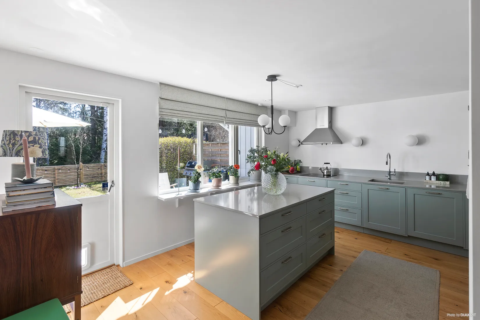 Radhus, Ropgränd 88, Skarpäng, Täby