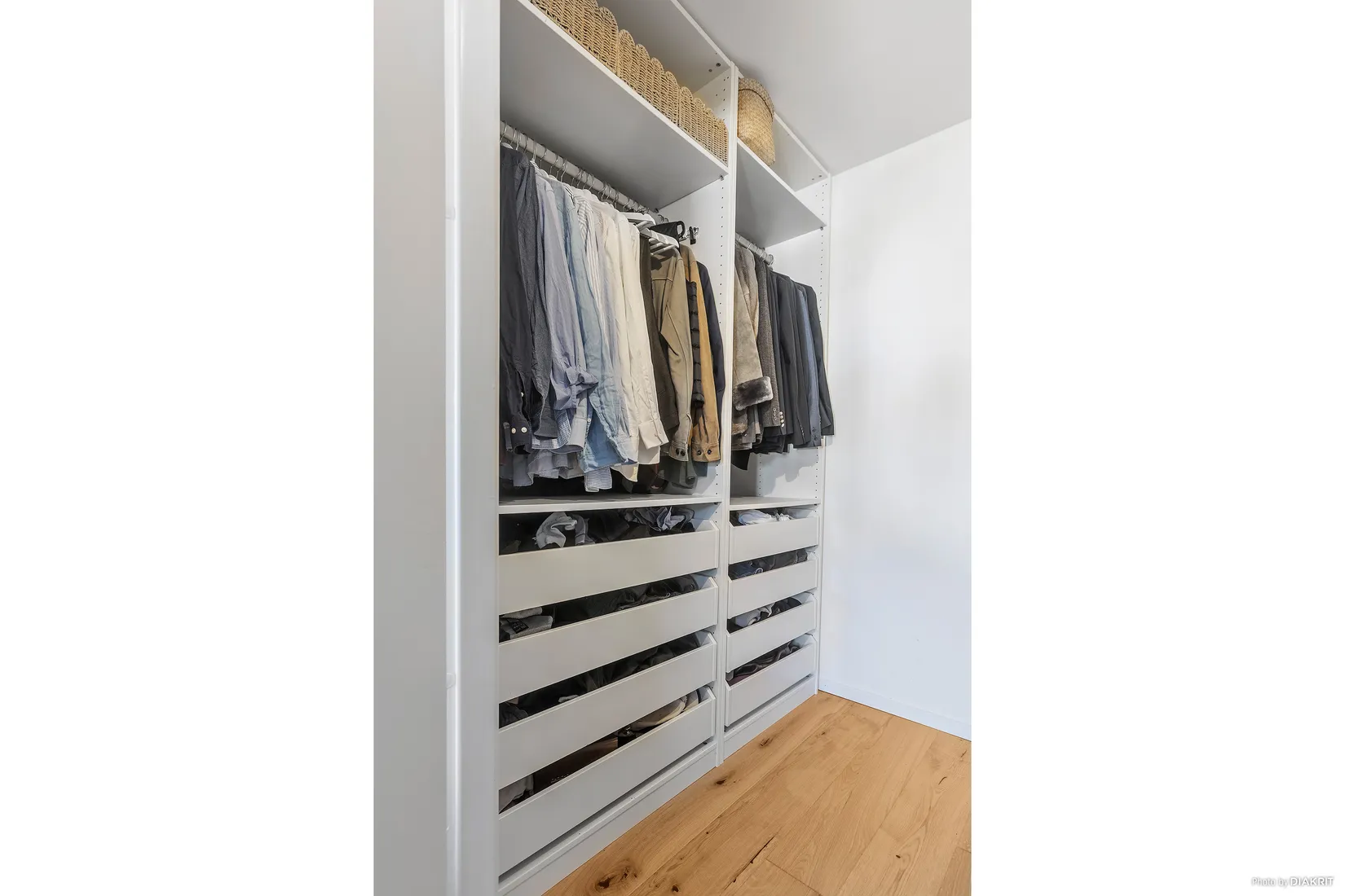 Radhus, Ropgränd 88, Skarpäng, Täby