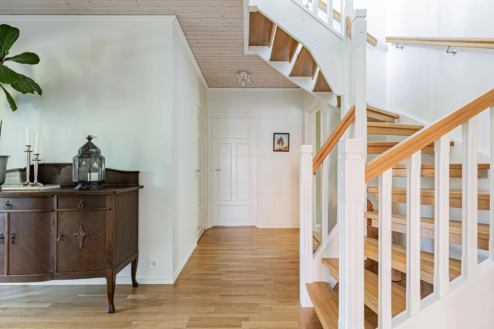 Villa, Kråkskärsvägen 11, Tidö-Lindö, Västerås