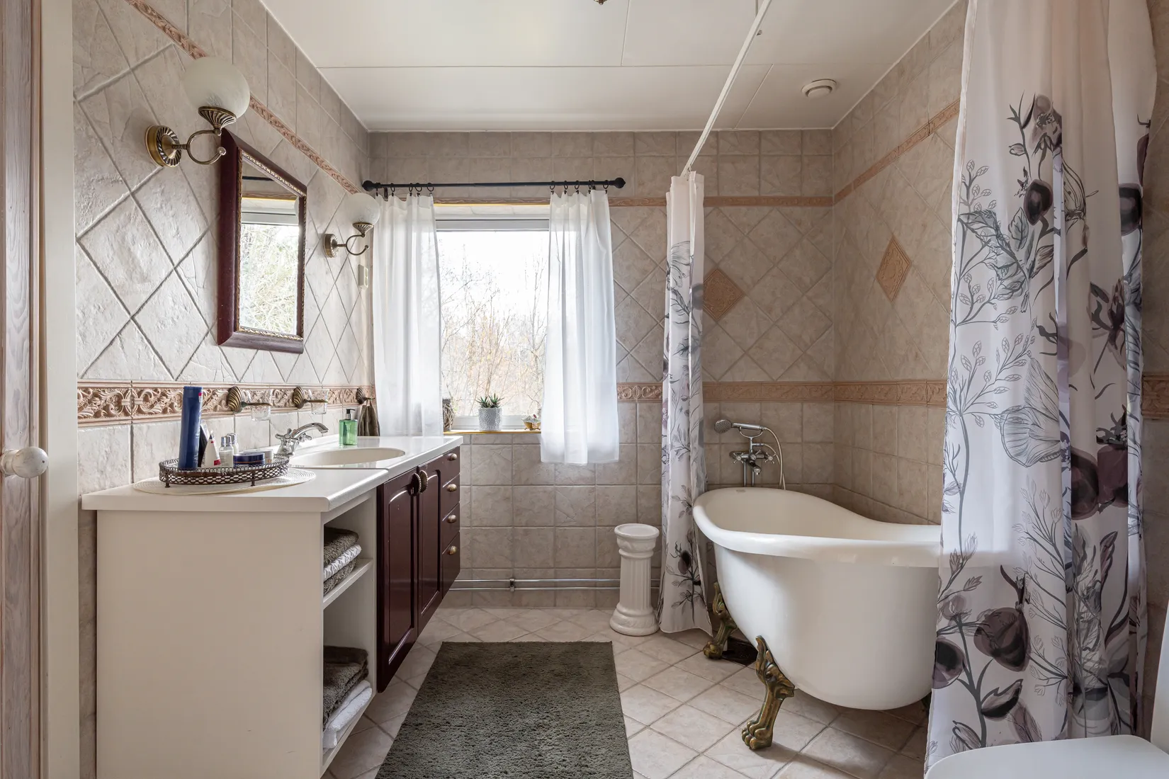 Villa, Hasselbacksvägen 5A, Mälarbaden, Eskilstuna