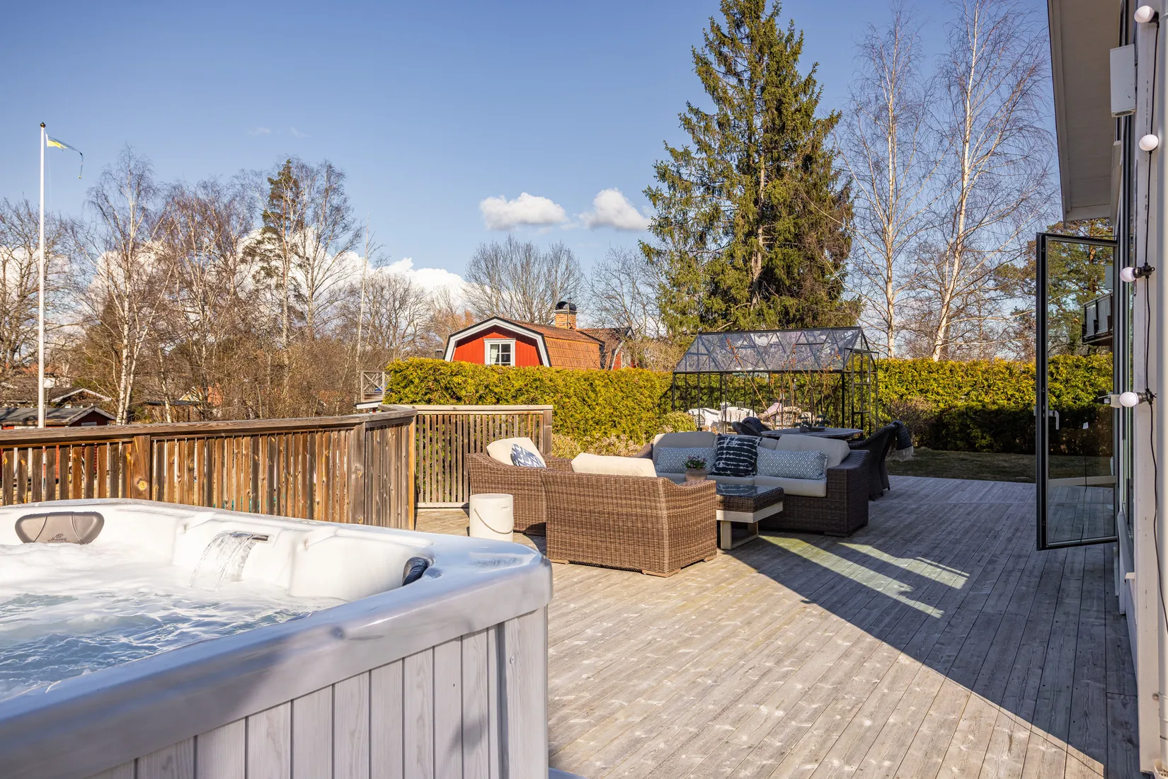 Villa, Mikaelsvägen 11, Österskär, Österåker