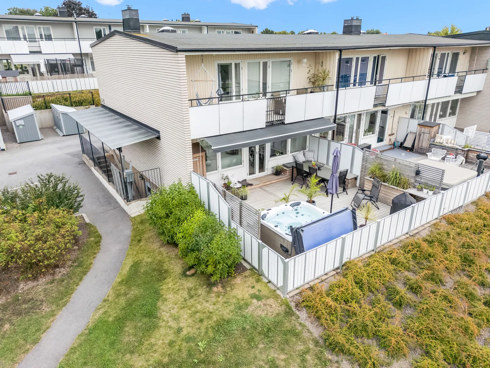 Radhus, Jordbrogatan 35, Skarphagen, Norrköping