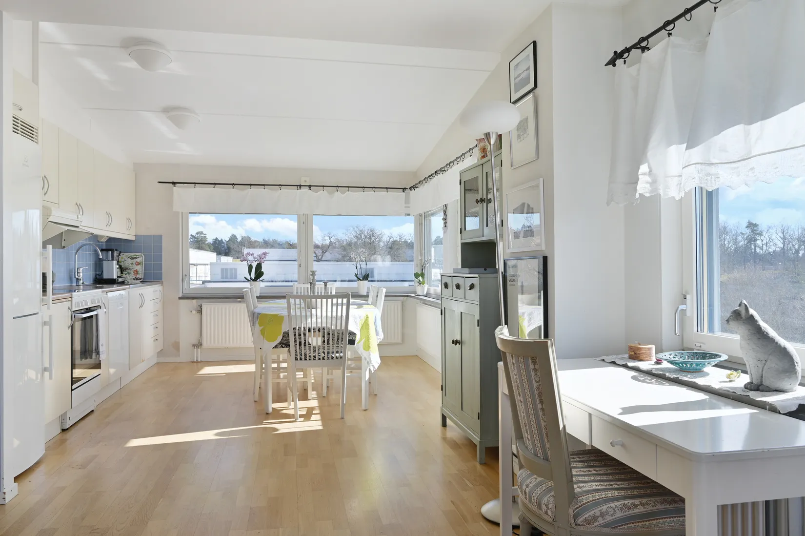 Bostadsrätt, Farstavägen 106, Farsta Centrum, Stockholm