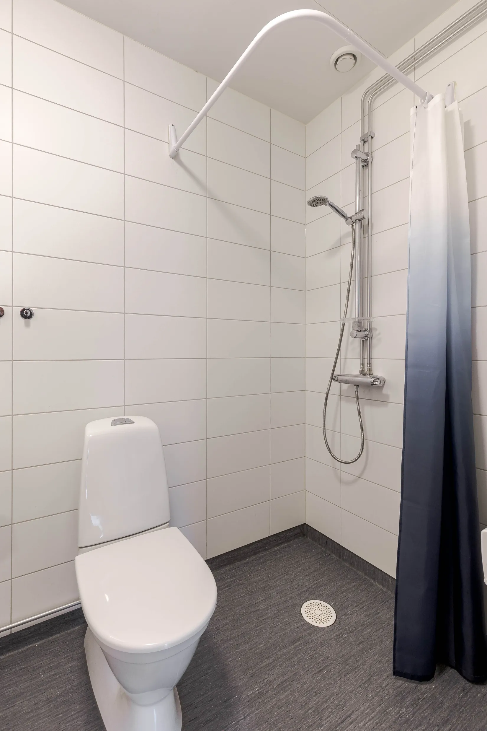 Radhus, Revirvägen 15, Mariefred/Marielundsviken, Strängnäs