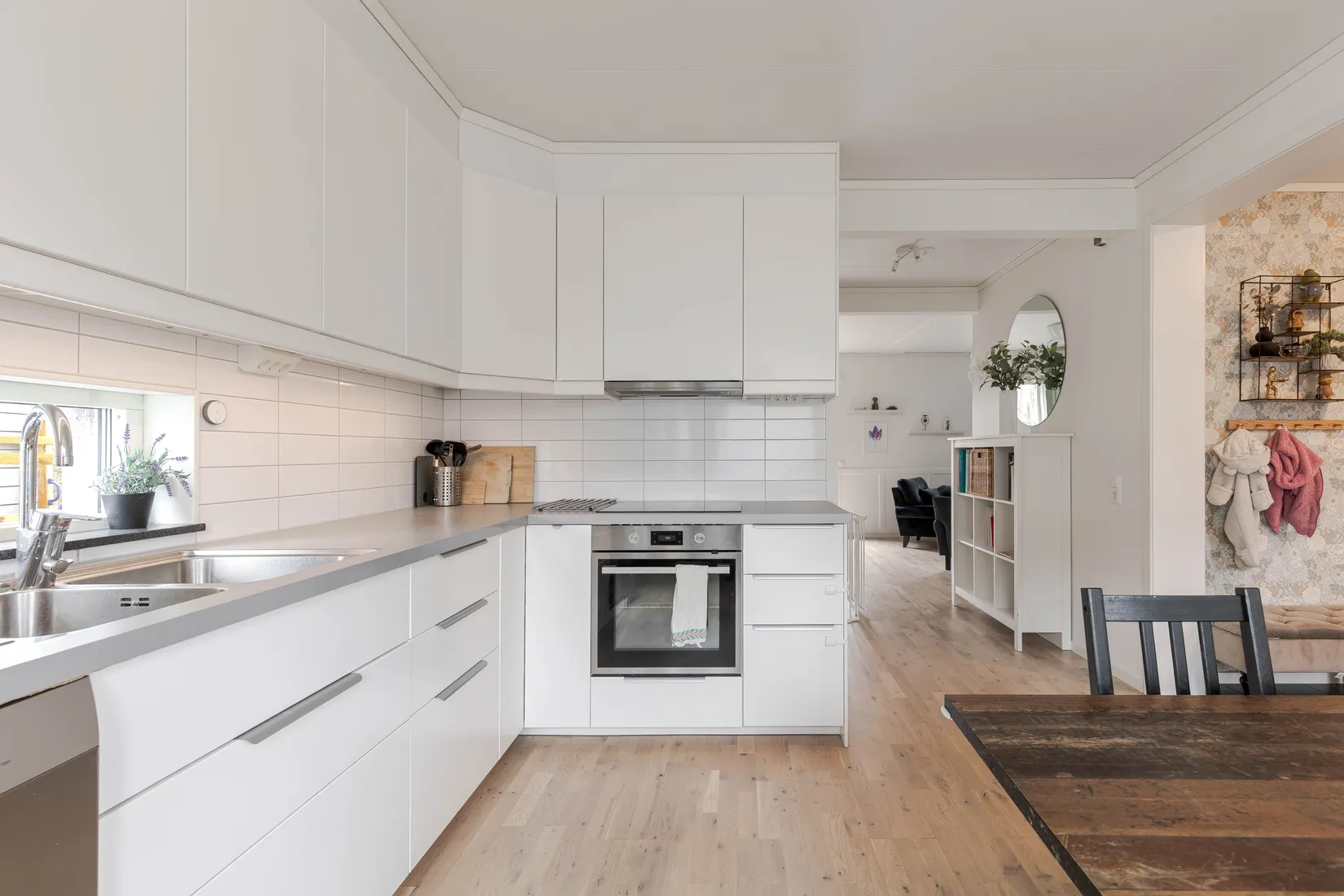 Radhus, Revirvägen 15, Mariefred/Marielundsviken, Strängnäs