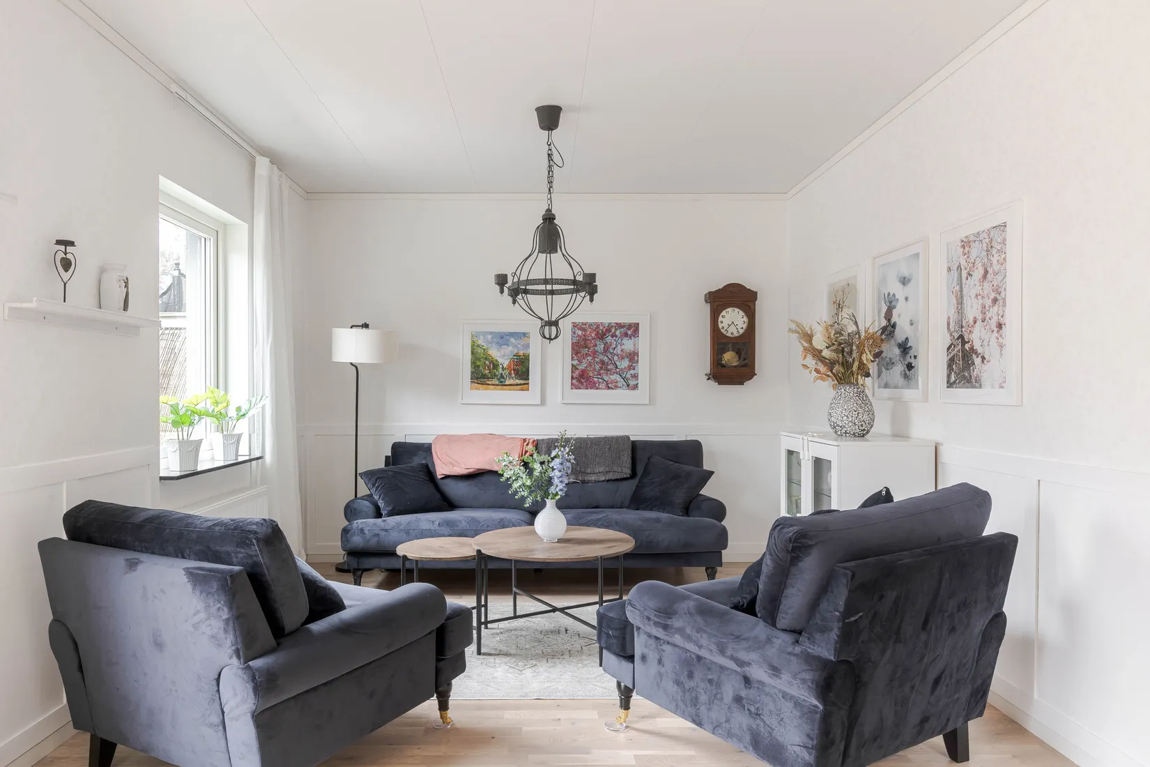 Radhus, Revirvägen 15, Mariefred/Marielundsviken, Strängnäs