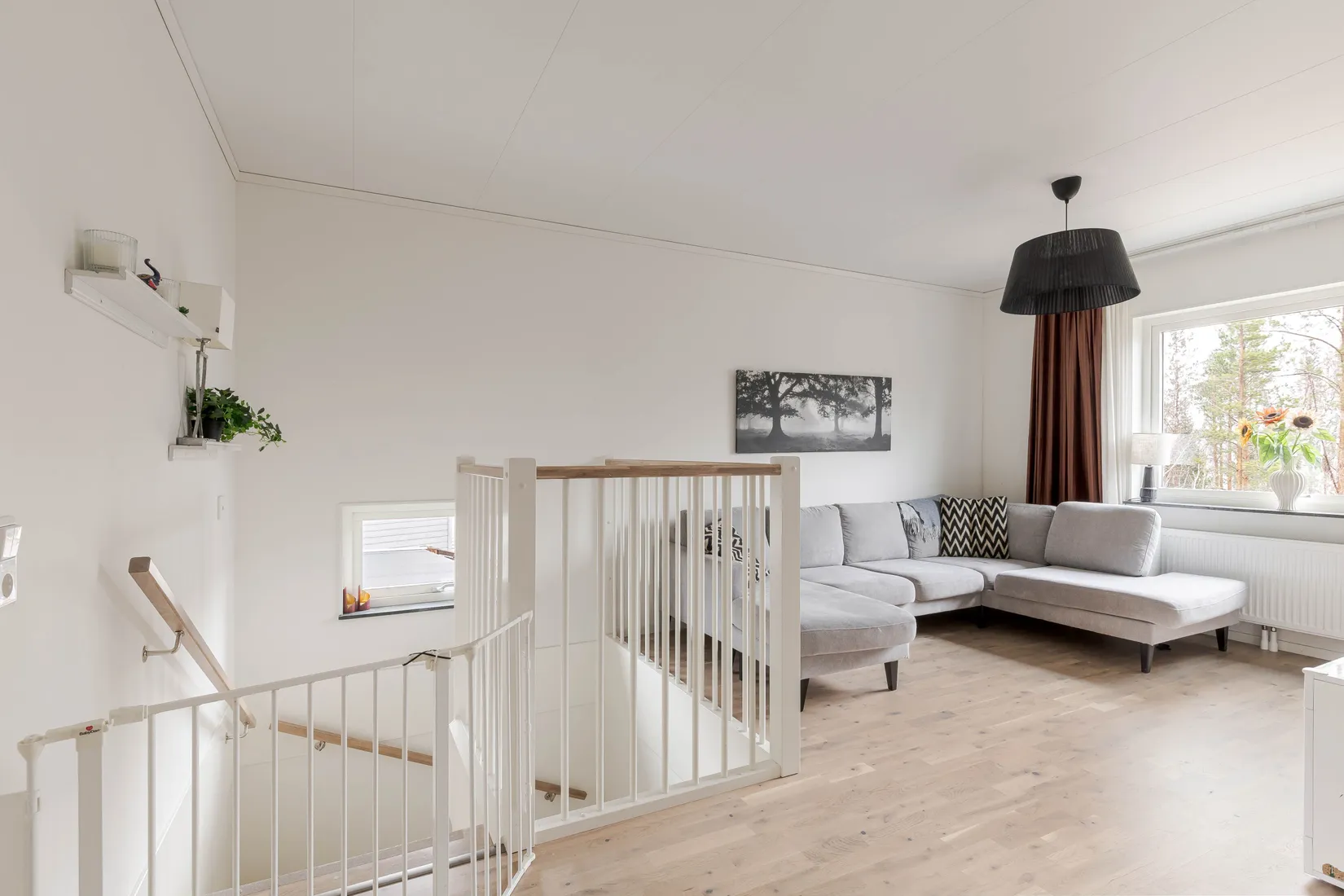 Radhus, Revirvägen 15, Mariefred/Marielundsviken, Strängnäs