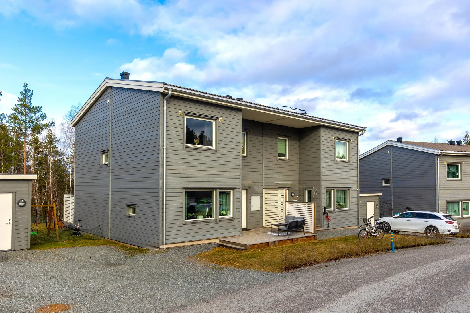 Radhus, Revirvägen 15, Mariefred/Marielundsviken, Strängnäs