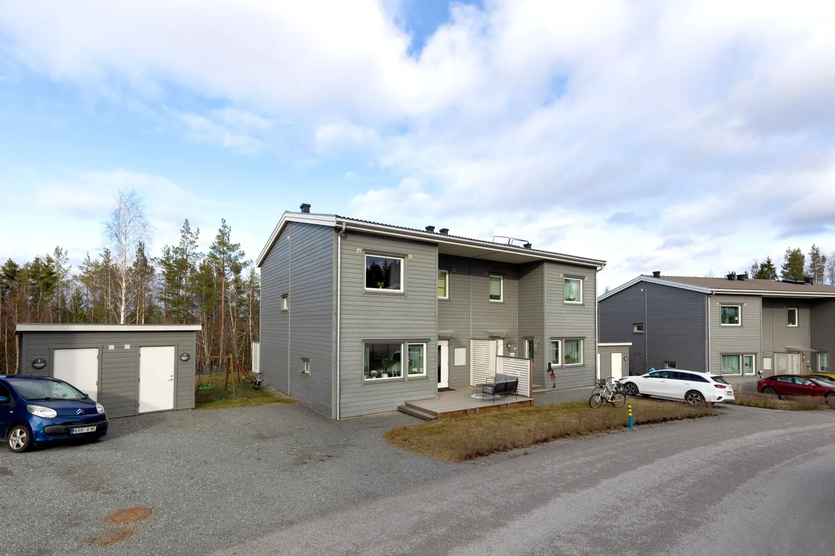 Radhus, Revirvägen 15, Mariefred/Marielundsviken, Strängnäs