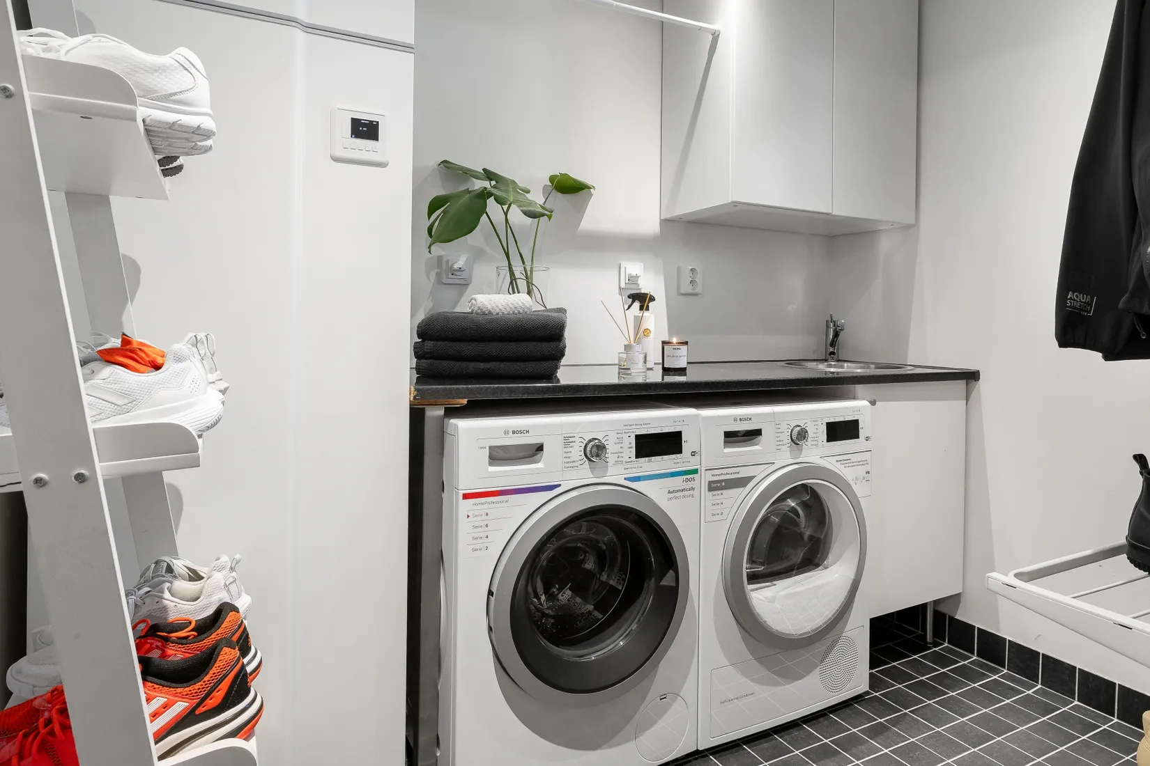 Villa, Brovallsvägen 16, Rydbo, Österåker