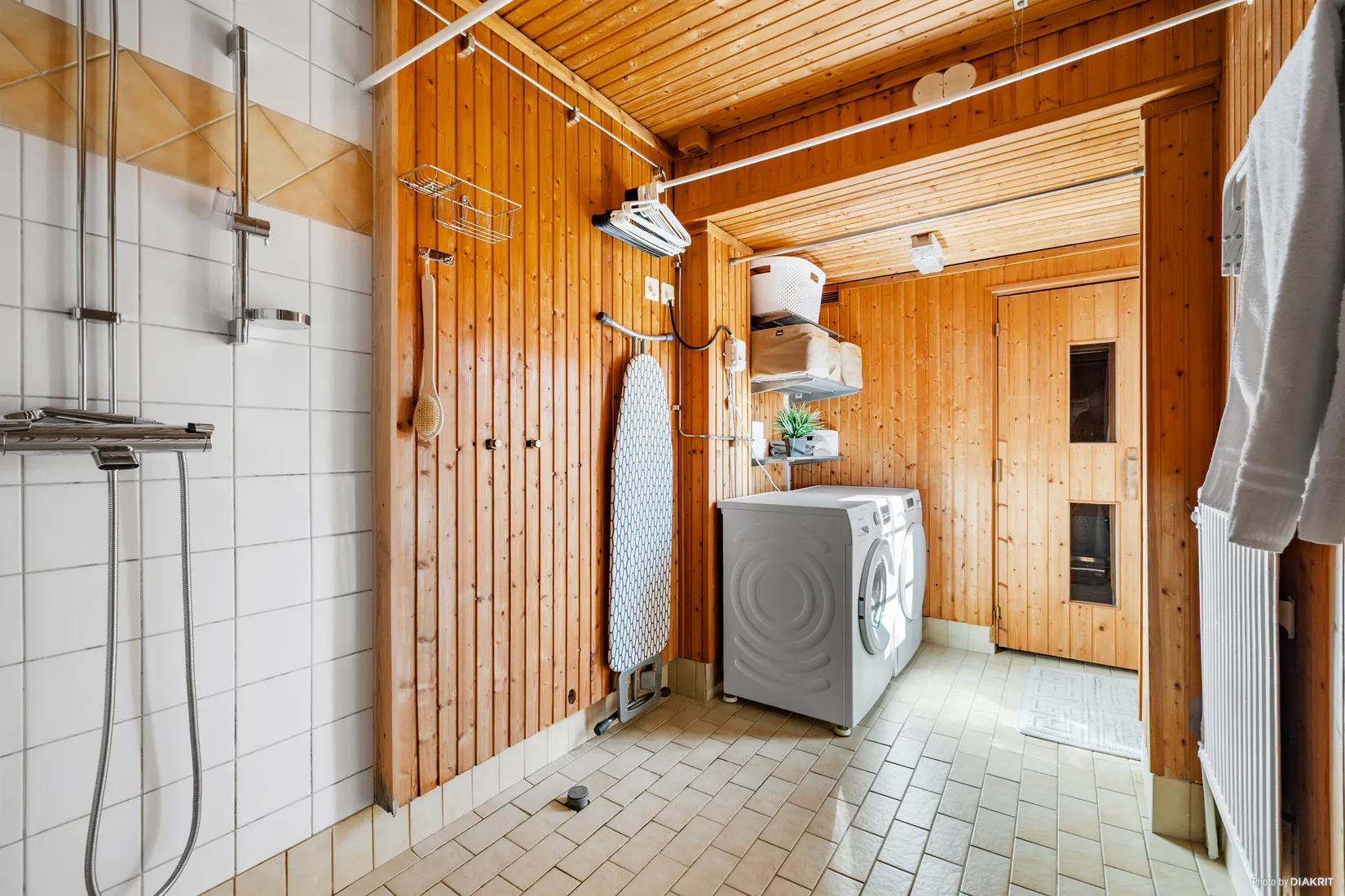 Radhus, Österdalsvägen 29, Skälby, Järfälla