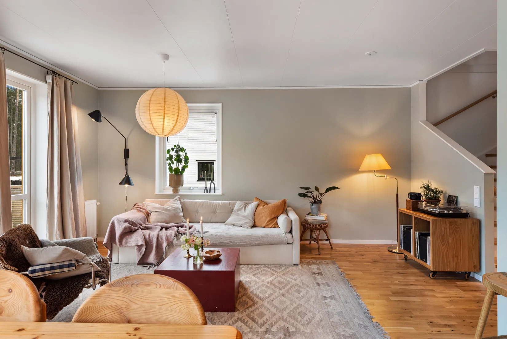 Villa, Lövsångarvägen 41, Margretelund, Österåker