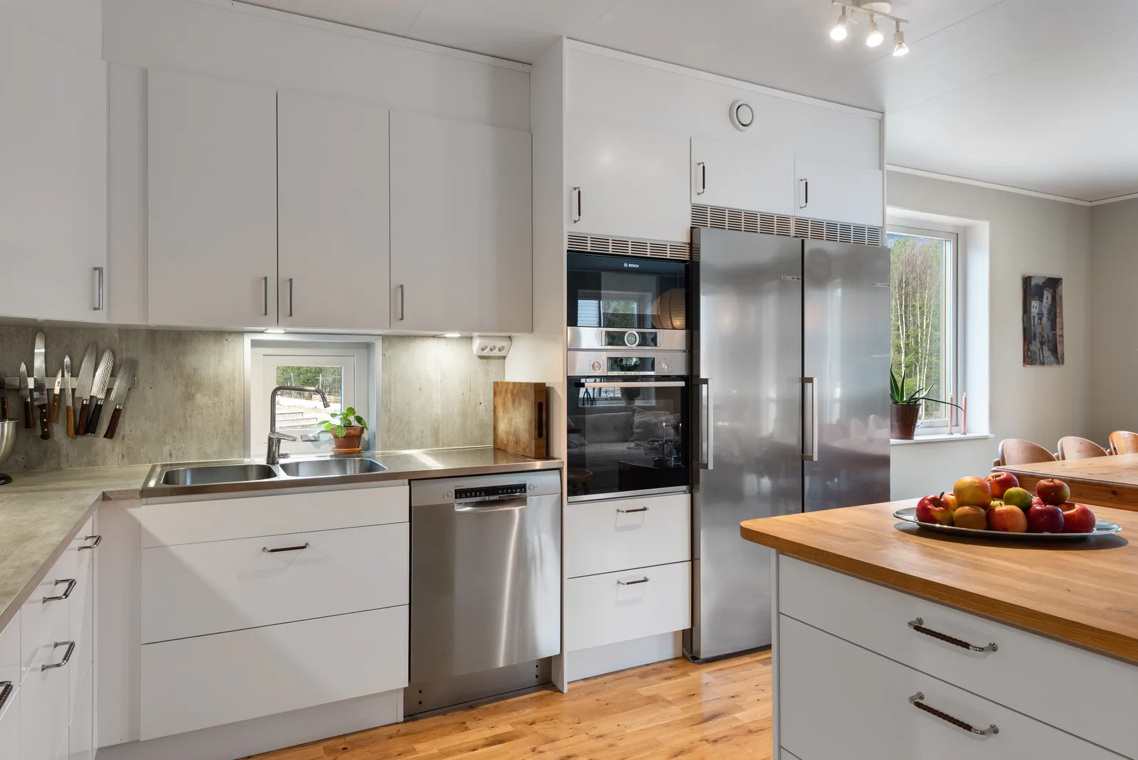 Villa, Lövsångarvägen 41, Margretelund, Österåker