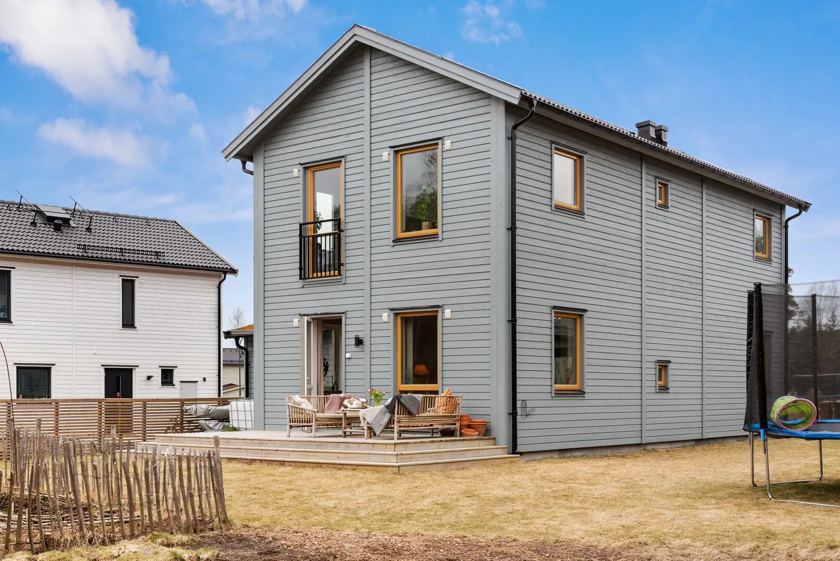 Villa, Lövsångarvägen 41, Margretelund, Österåker