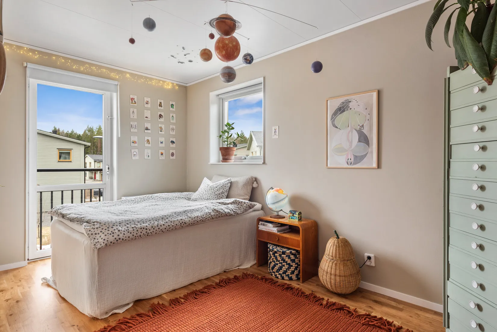 Villa, Lövsångarvägen 41, Margretelund, Österåker