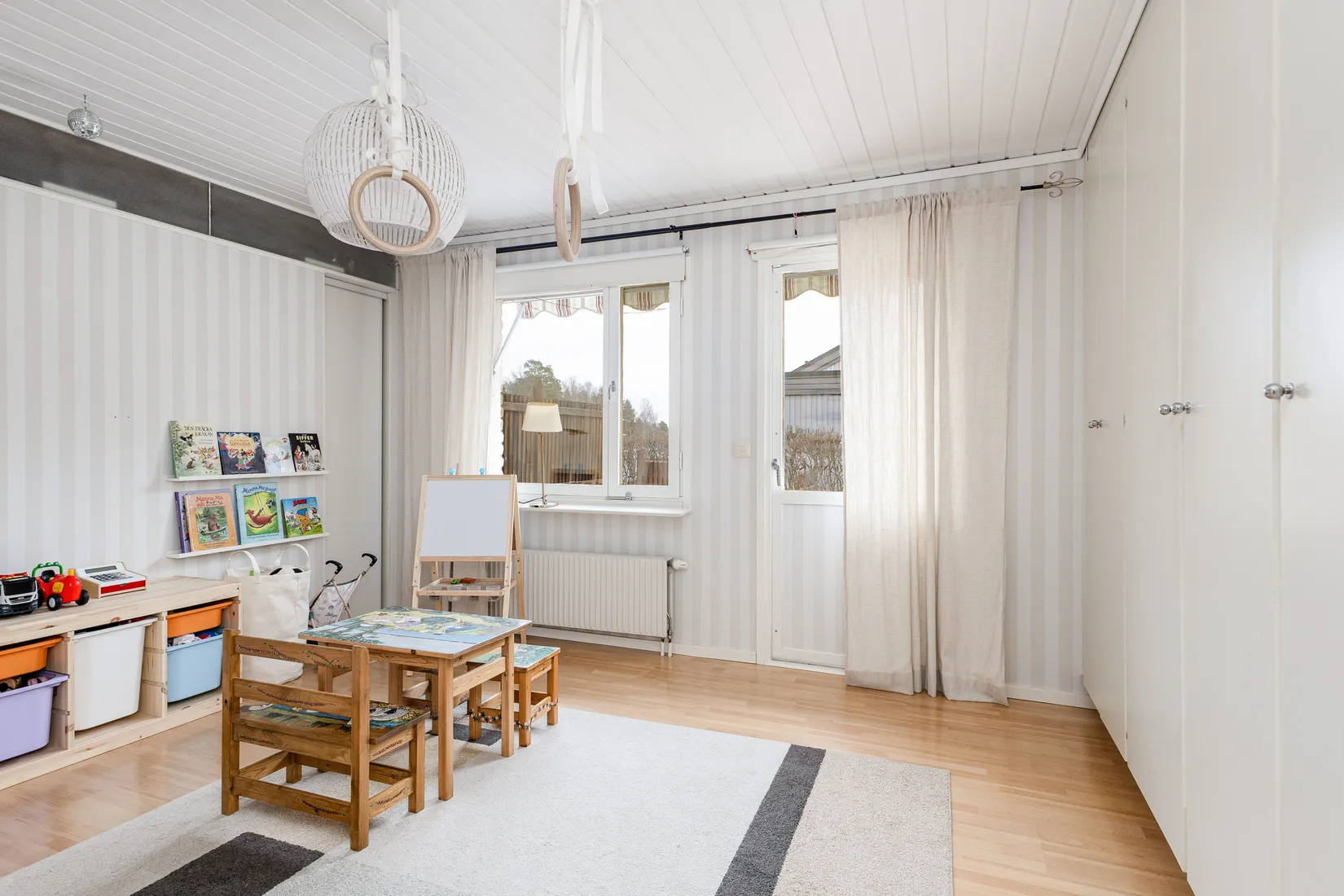 Villa, Kantarellgatan 9, Bergvreten, Enköping