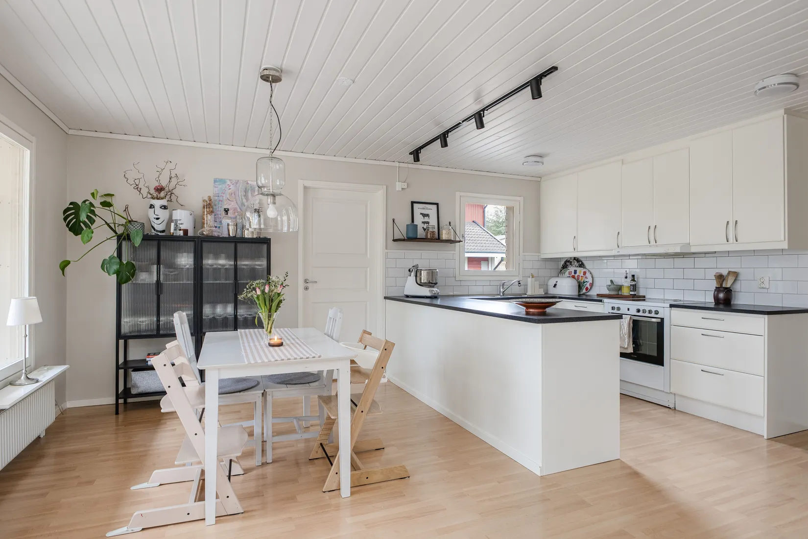 Villa, Kantarellgatan 9, Bergvreten, Enköping