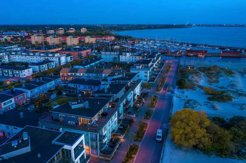 Villa, Radhus, Stiltjeplatsen 10, Strandstaden, Lomma