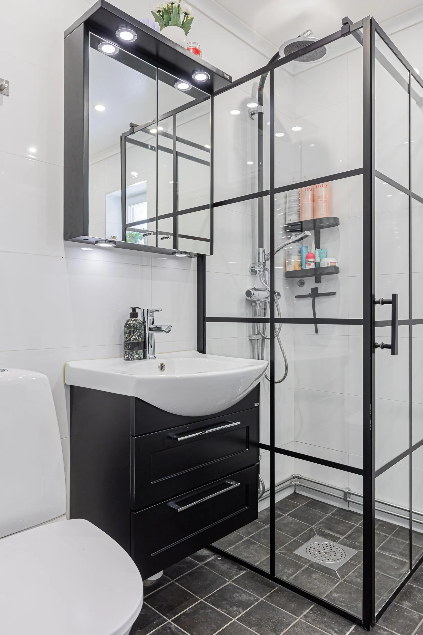 Bostadsrätt, Julrosvägen 102, Norra Gryta, Västerås