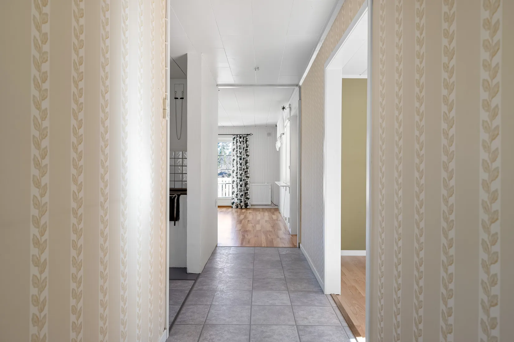 Villa, Hallkved 335, Funbo / Hallkved, Uppsala