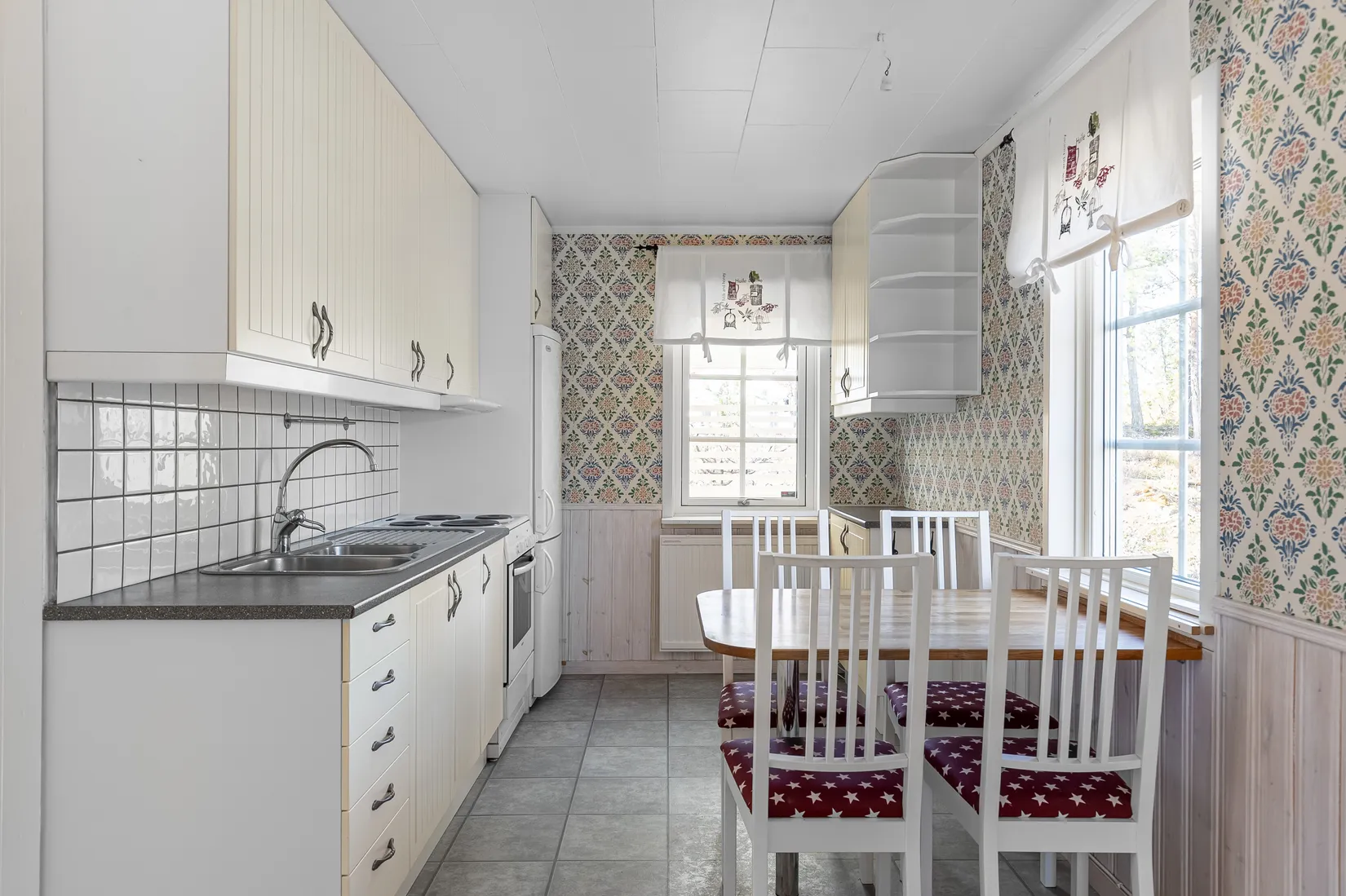 Villa, Hallkved 335, Funbo / Hallkved, Uppsala