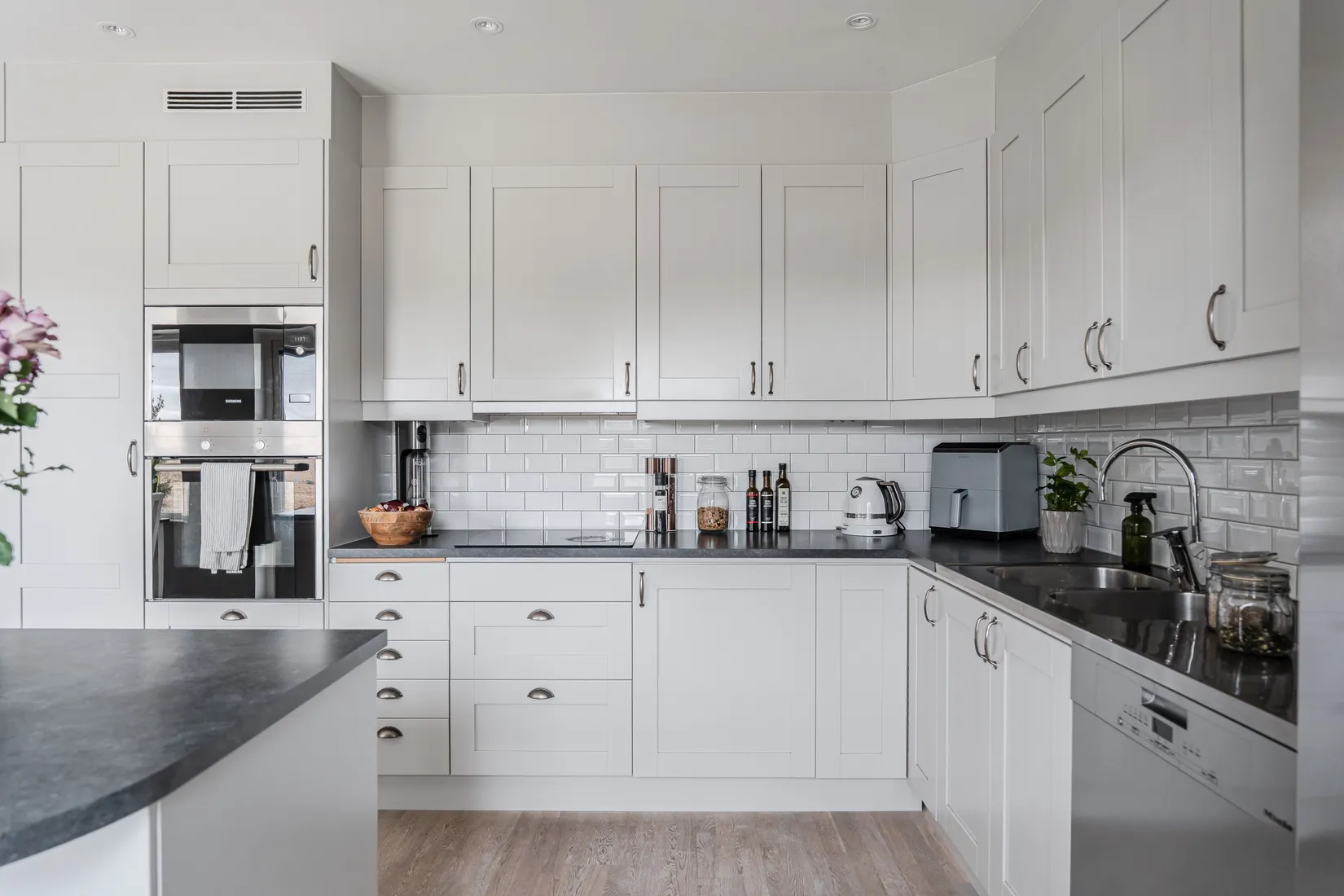 Villa, Uls-Väsby 77, Länna, Uppsala