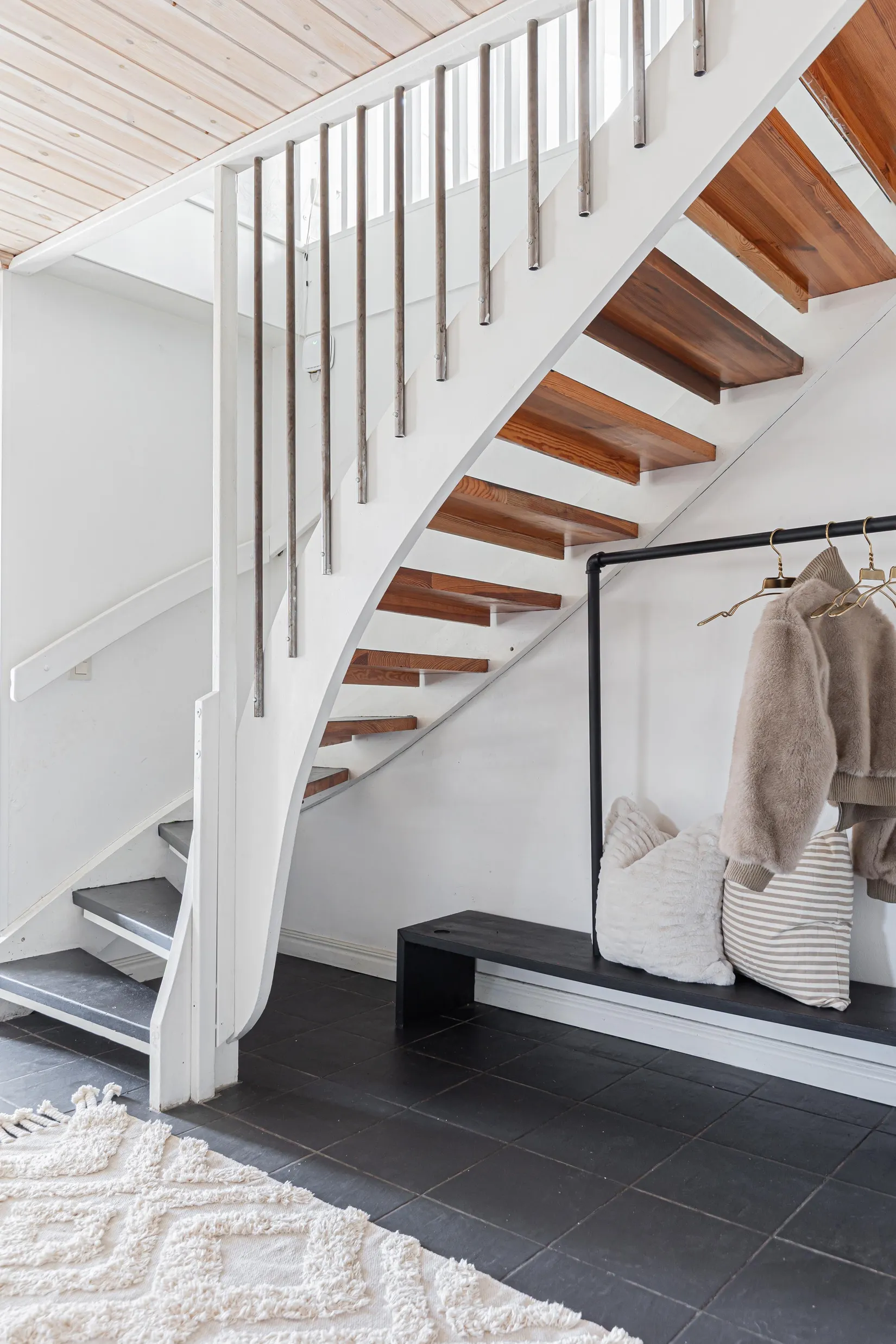 Villa, Närkevägen 9, Gryta, Västerås